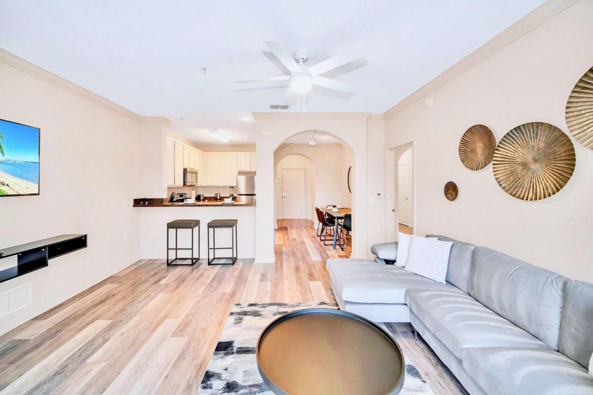 Luxury 2Br Condo - Pool & Hot Tub - Near Disney 奥兰多 外观 照片